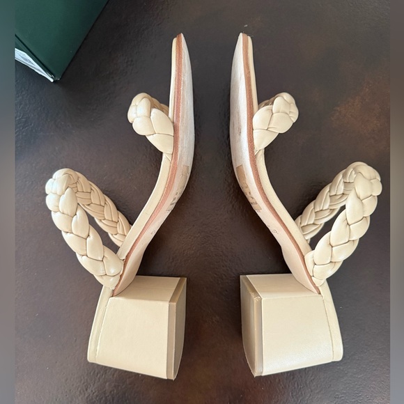 Kate Spade Juniper Slide Sandals - Picture 4 of 10